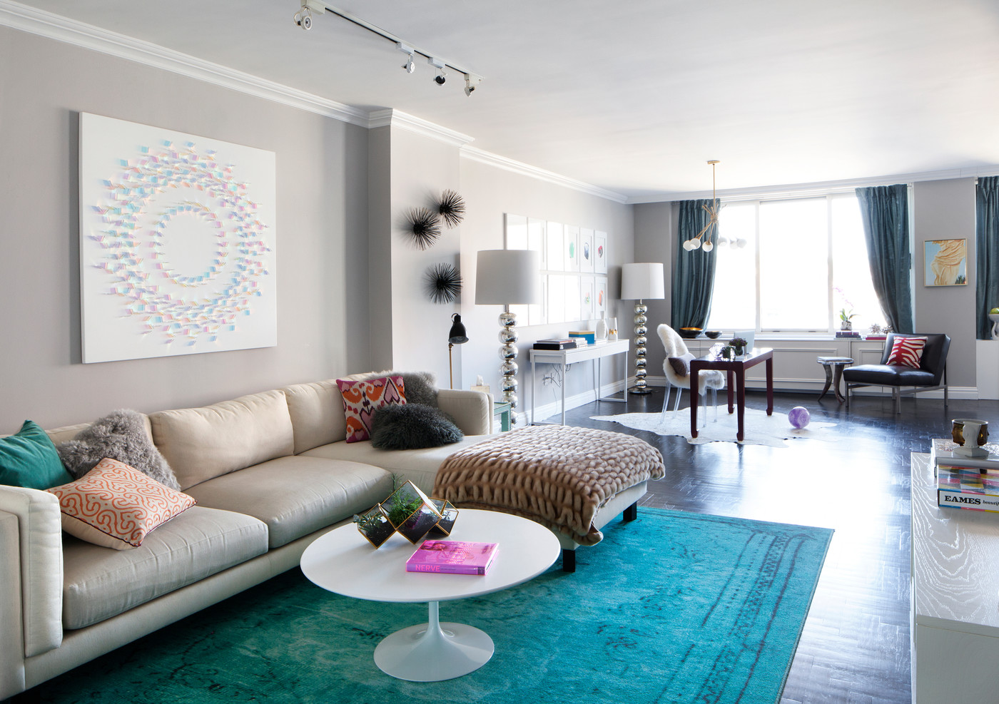 Ghế sofa rất thích hợp để trang trí phòng khách.